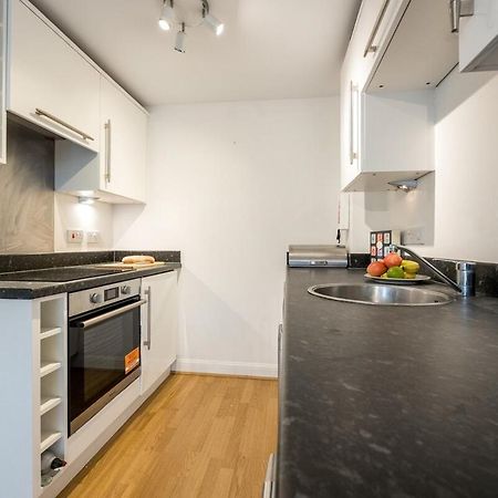 Modern Flat, Oxford City Centre Εξωτερικό φωτογραφία