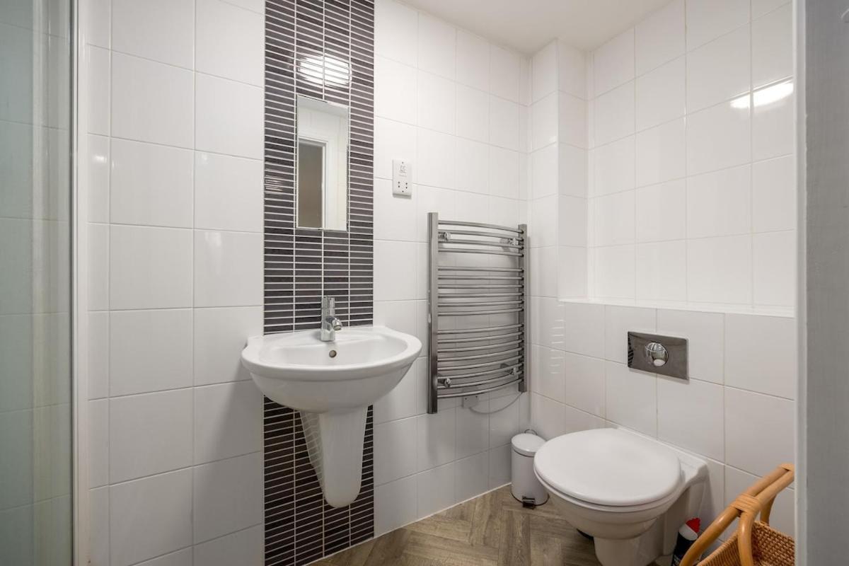 Modern Flat, Oxford City Centre Εξωτερικό φωτογραφία