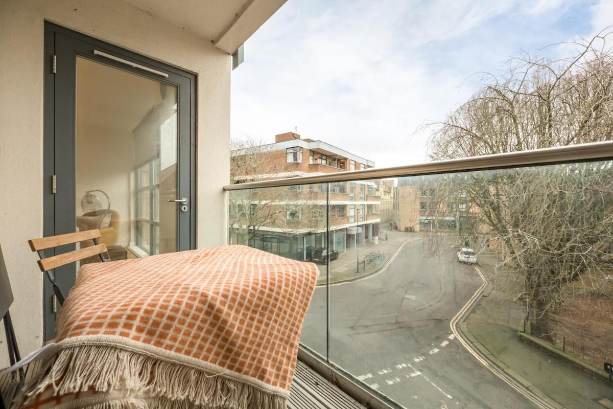 Modern Flat, Oxford City Centre Εξωτερικό φωτογραφία